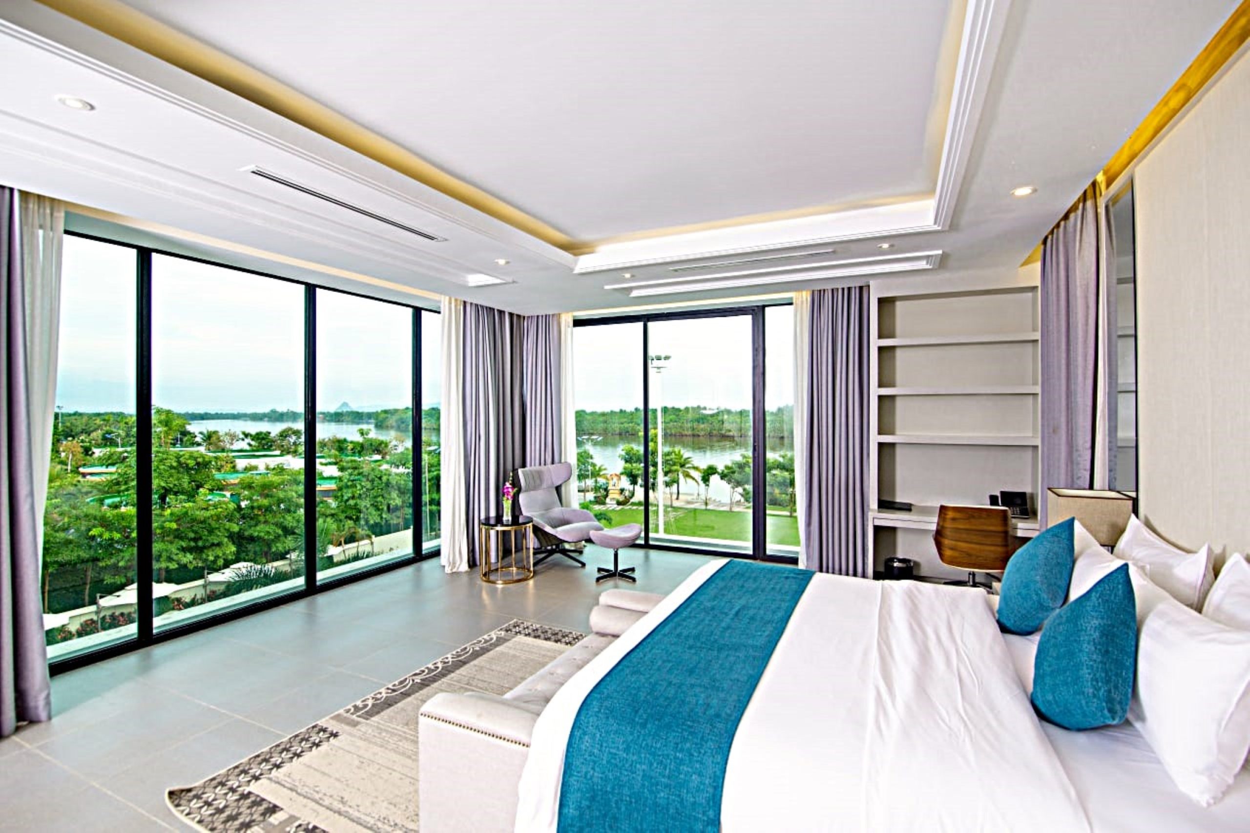 បន្ទប់ Junior Suite Pool view